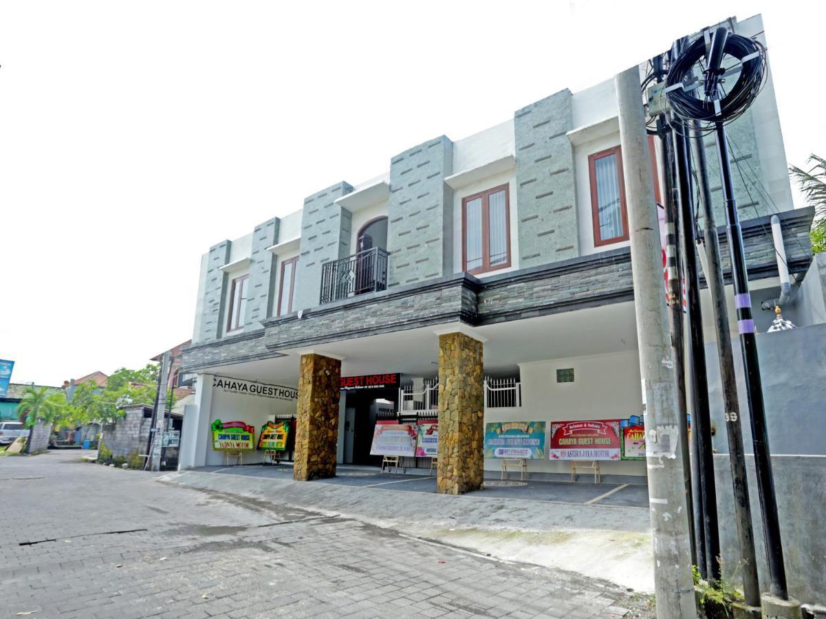 Oyo 90859 Cahaya Guest House Pesanggaran Bagian luar foto